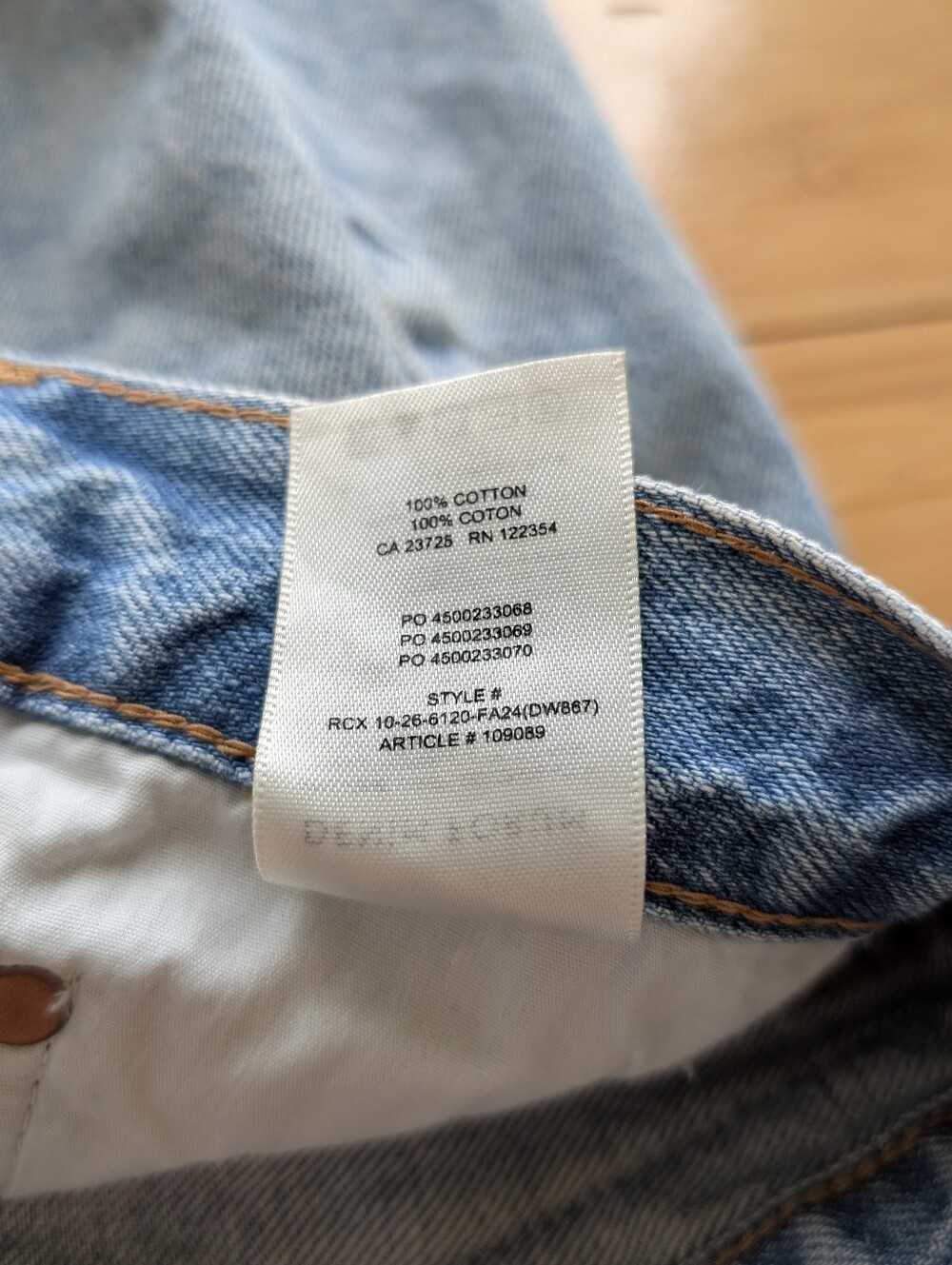 Aritzia Denim Forum Ex Boyfriend High-Rise Light Wash Denim Shorts - Picture 6 of 9